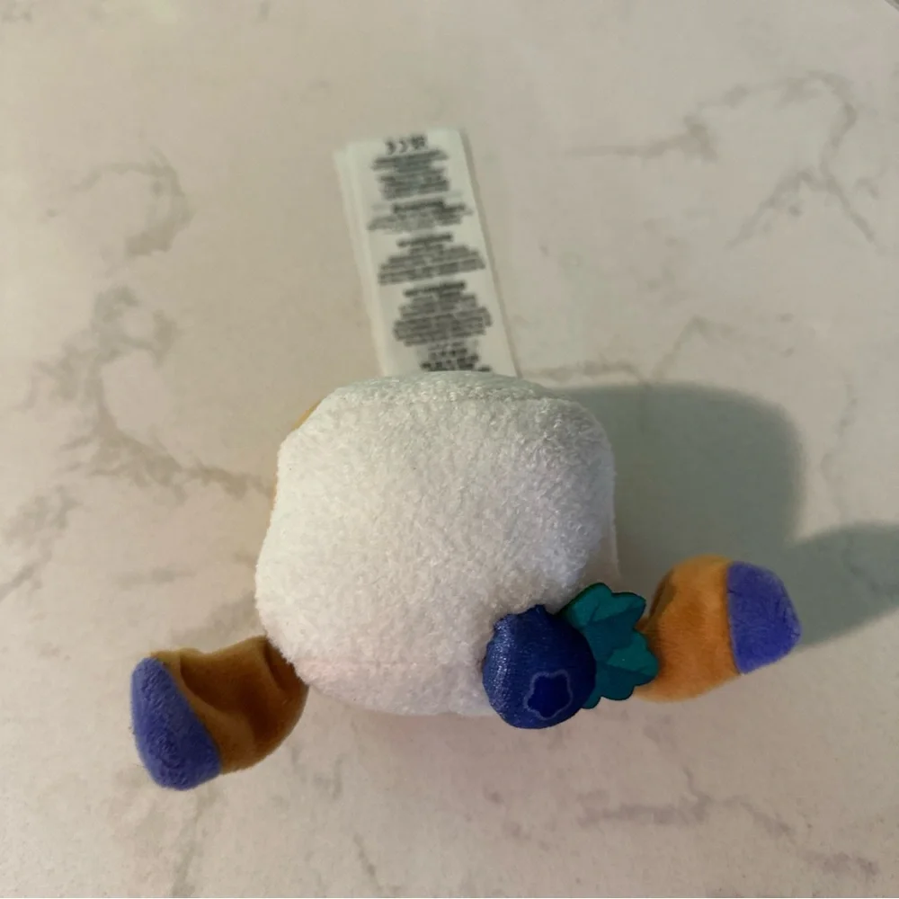 Disney Munchlings Plush Baked Treats Remix‎ Stitch Frosted Blueberry Loaf